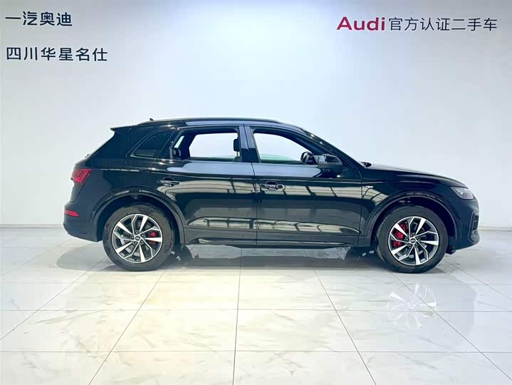 Audi Q5L 2024 40 TFSI — фото 3