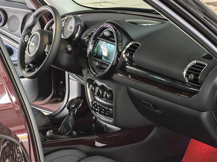 MINI Clubman — фото 10