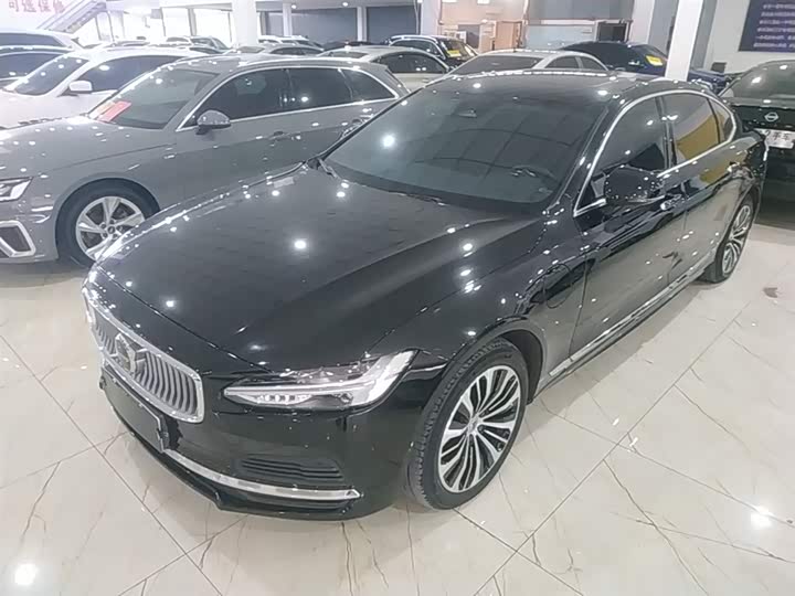 Volvo S90 Hybrid 2023 T 8 4 WD — фото 2