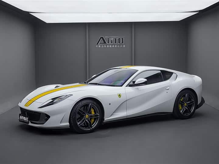 Ferrari 812 2017 6.5 L Superfast — фото 1