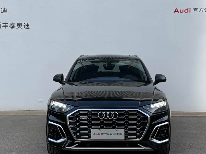 Audi Q5L 2025 40 TFSI — фото 2