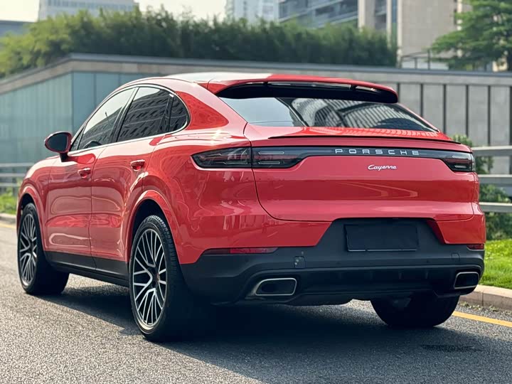 Porsche Cayenne 2019 Cayenne Coupé 3.0 T — фото 6