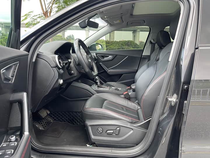 Audi Q2L 2022 35 TFSI — фото 20