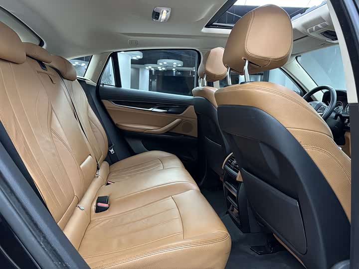 BMW X6 2017 x Drive 28i — фото 33