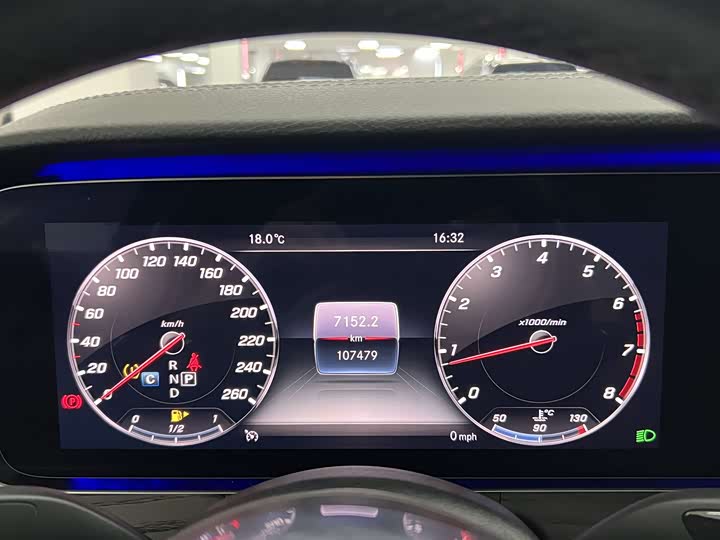Mercedes-Benz E-Class 2020 E 300 L — фото 10