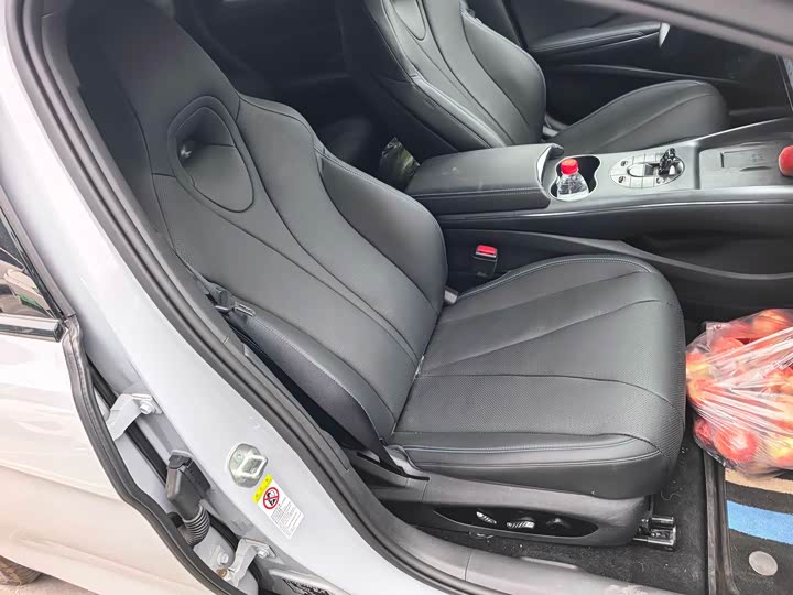 BYD Seal — фото 6