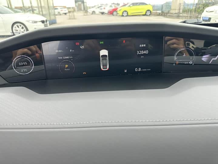 Changan UNI-V 2022 1.5 T Premium — фото 18