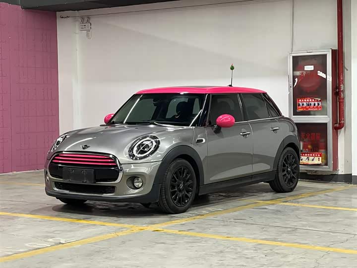 MINI Hatch — фото 1