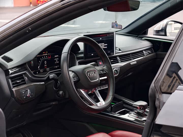 Audi S5 2023 S 5 3.0 T Sportback — фото 4