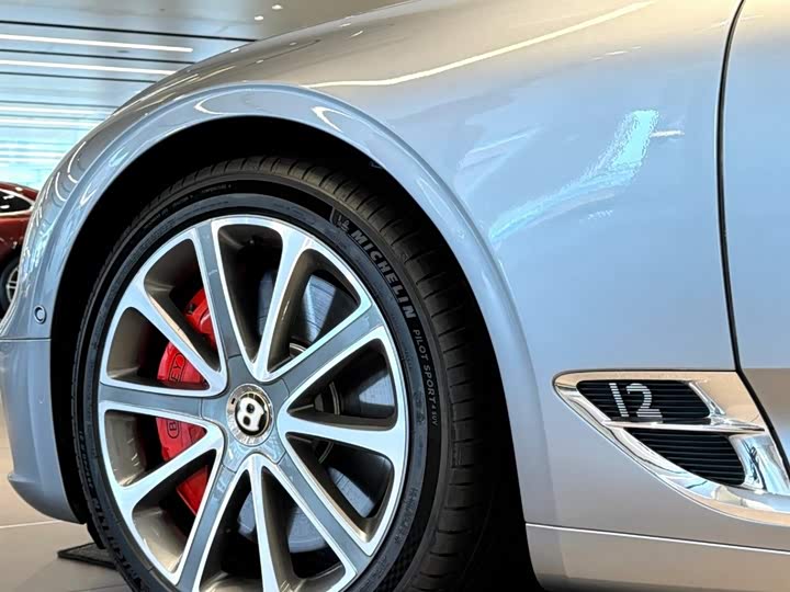 Bentley Continental GT — фото 9