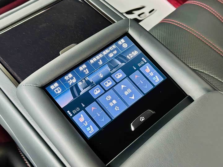 Lexus LS 2021 500h — фото 14