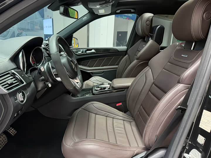 Mercedes-Benz GLS 2016 AMG GLS 63 4 MATIC — фото 8