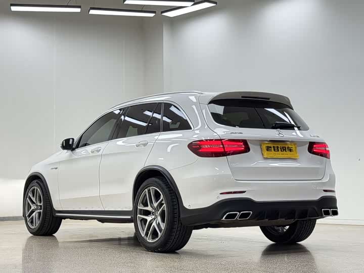 Mercedes-Benz GLC 2018 AMG GLC 63 4 MATIC+ — фото 5