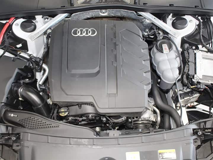 Audi A4L 2024 40 TFSI — фото 10