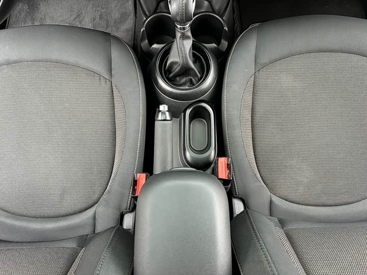 MINI Hatch — фото 13