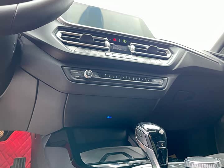 BMW 2 Series — фото 15