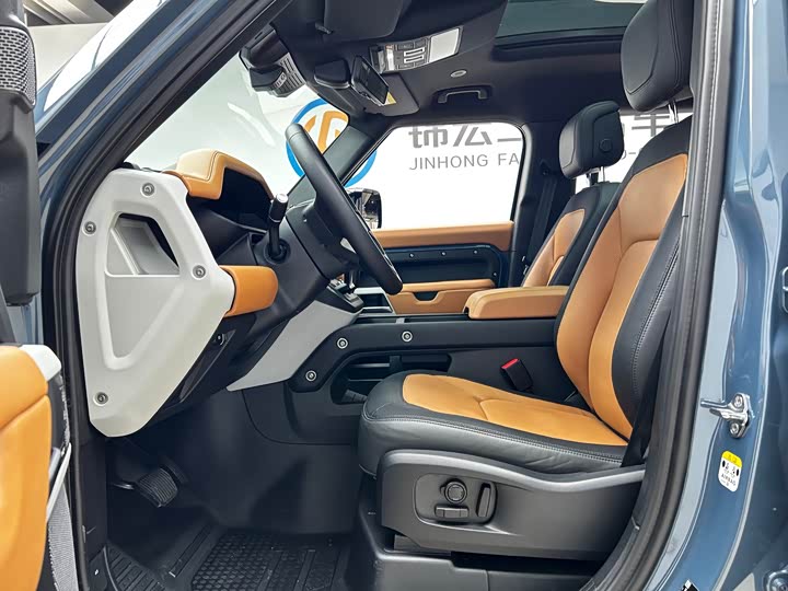 Land Rover Defender — фото 11