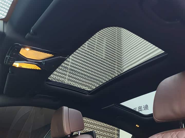 BMW 7-Series 2016 740 Li Leading — фото 8