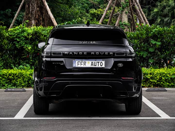 Land Rover Range Rover Evoque — фото 17