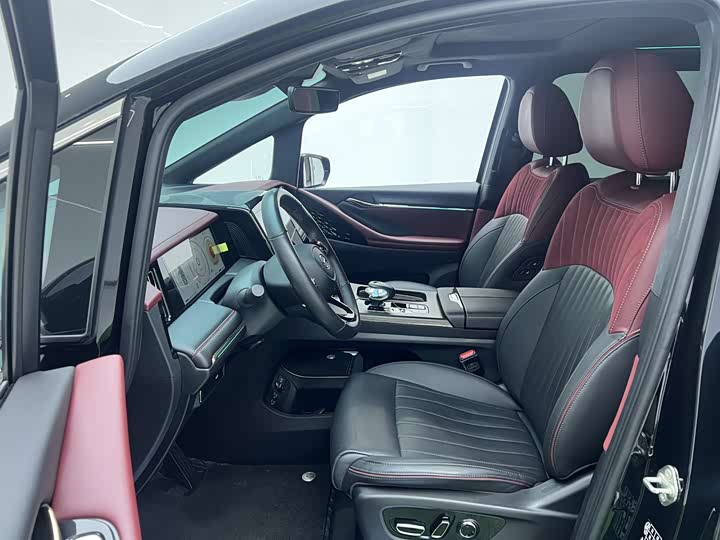 Trumpchi M8 2023 400 T — фото 11