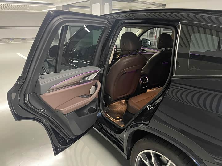 BMW X3 2023 x Drive 30i Leading M — фото 16