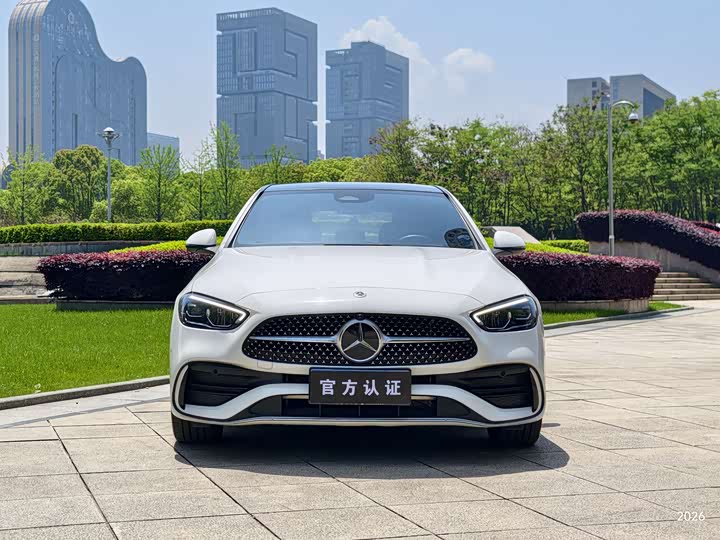 Mercedes-Benz C-Class 2024 C 260 L — фото 2