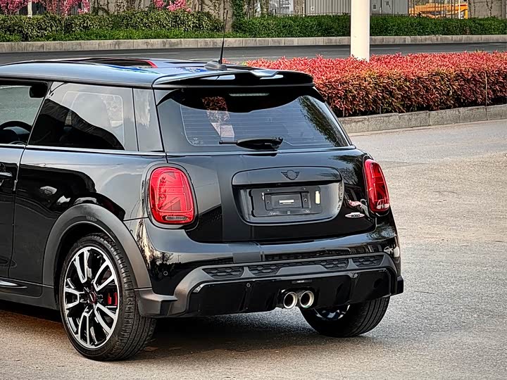 MINI Hatch — фото 13