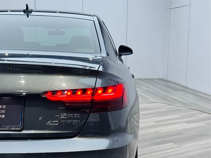 Audi A4L 2022 40 TFSI — фото 27