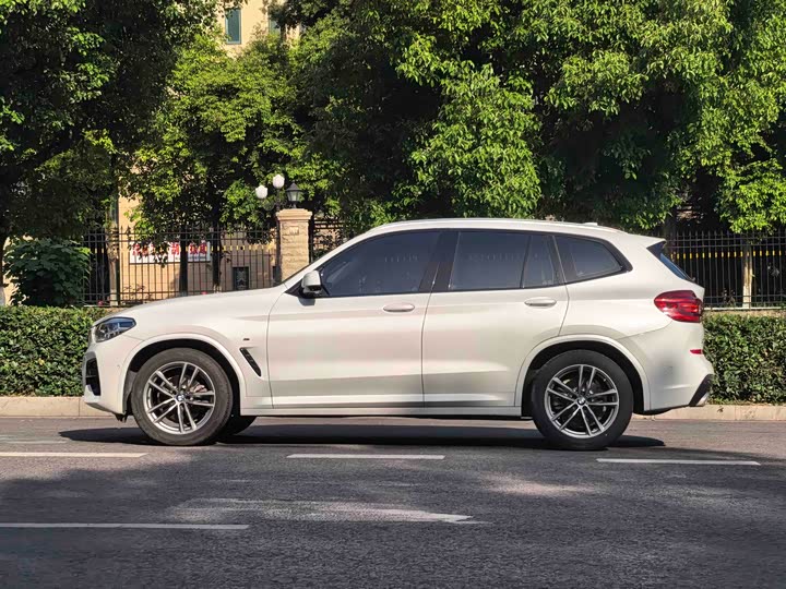 BMW X3 2019 x Drive 25i M — фото 12