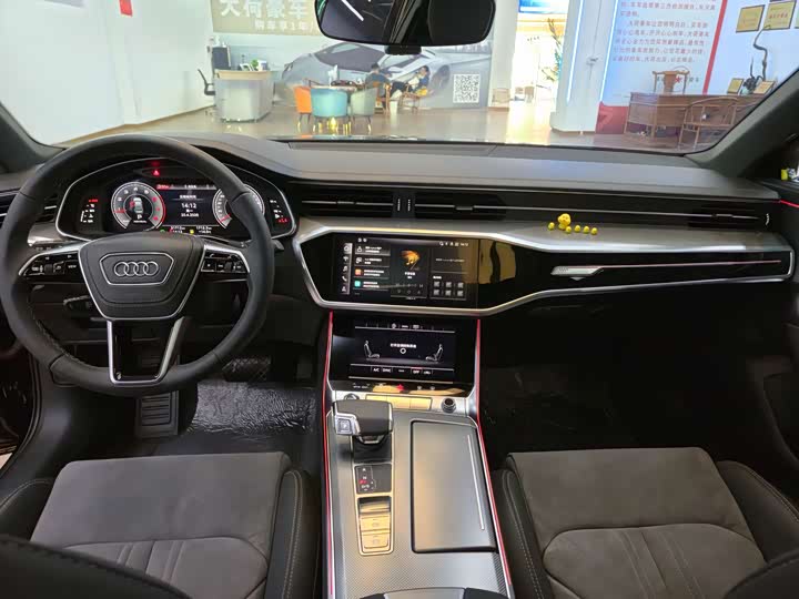 Audi A6L 2024 40 TFSI — фото 18