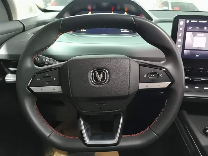 Changan CS55 PLUS 2022 1.5 T DCTPremium — фото 3