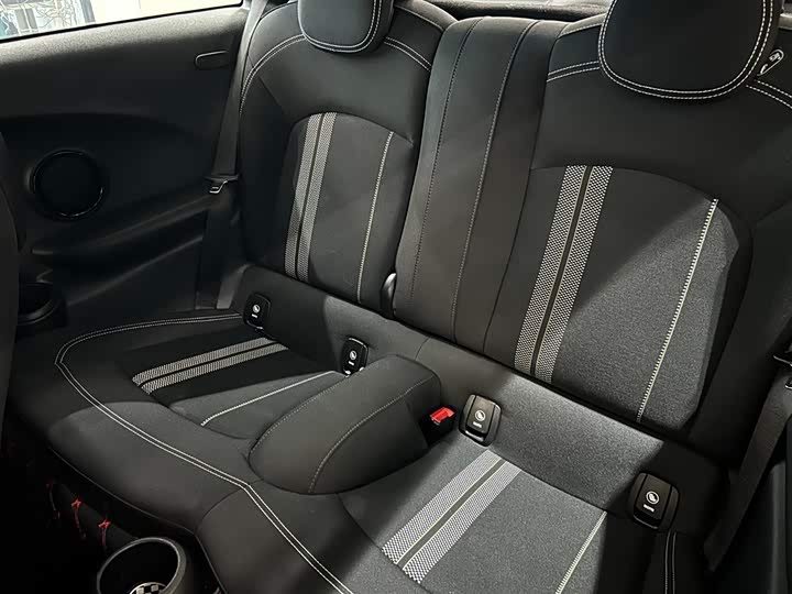MINI Hatch — фото 10