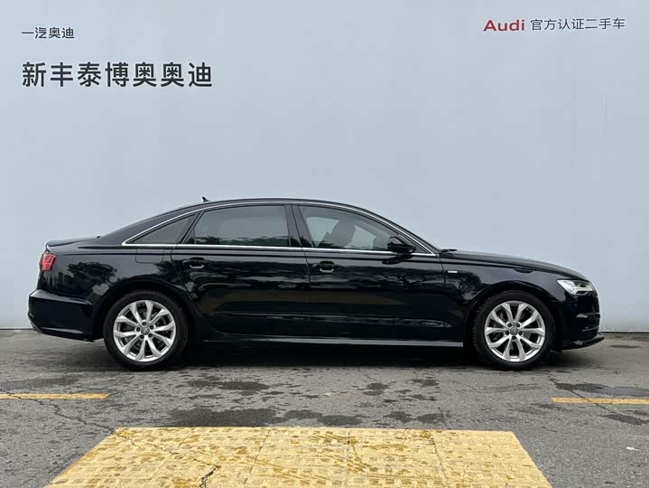Audi A6L 2018 30 35 TFSI — фото 4