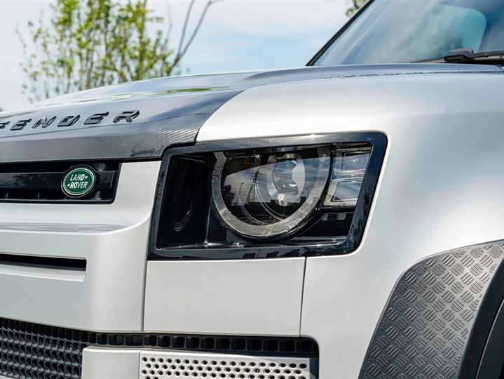 Land Rover Defender — фото 20