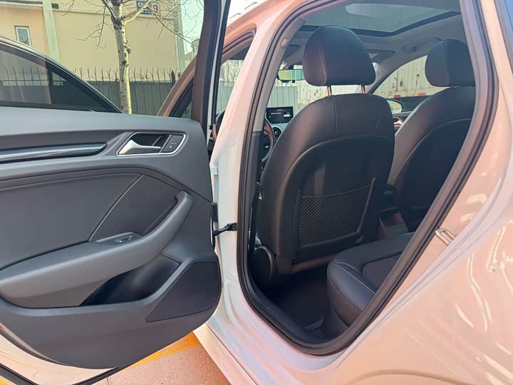 Audi A3 2020 Limousine 35 TFSI VI — фото 9