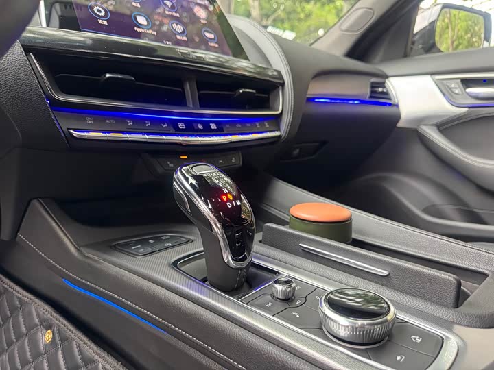 Cadillac CT5 2023 28 T Premium — фото 10