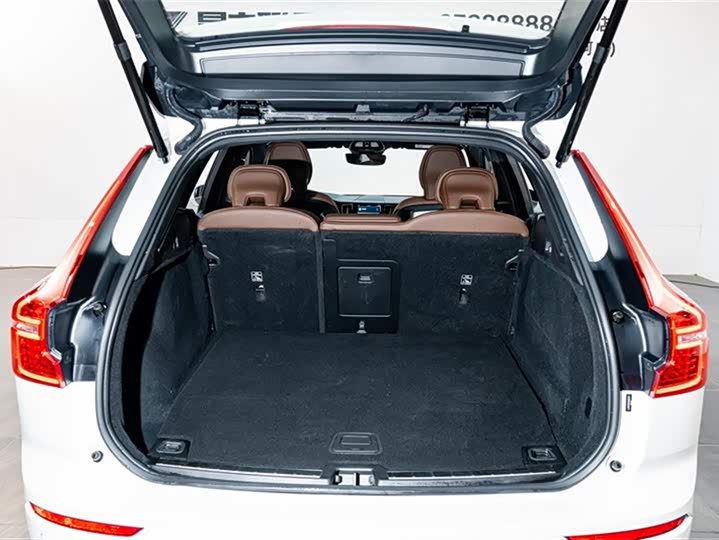 Volvo XC60 Hybrid 2023 T 8 PHEV 4 WD — фото 25