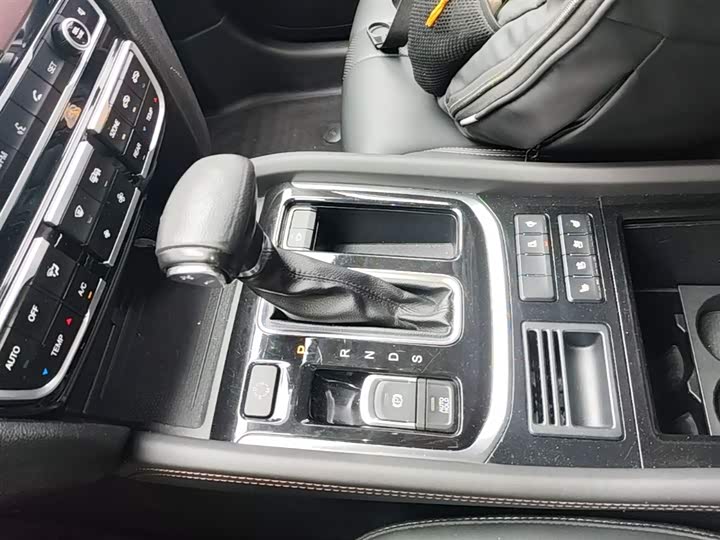 Trumpchi GS8 2017 320 T 2 WD ( ) — фото 14