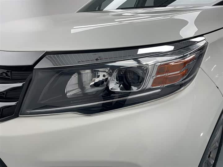 Trumpchi GS3 2019 150 N MT — фото 17