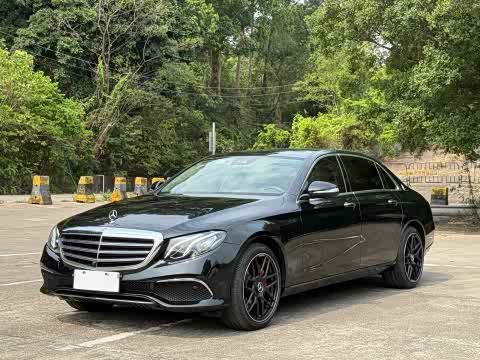 Mercedes-Benz E-Class 2018 E 300 L Luxury — фото 17