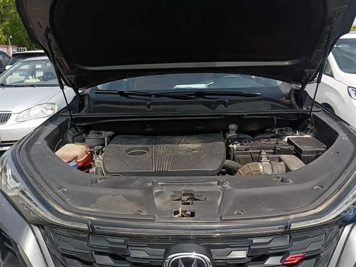 Changan CS75 PLUS 2022 2.0 T AT — фото 20