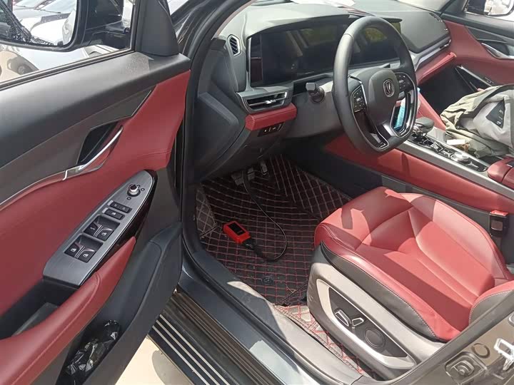 Changan CS75 PLUS 2022 2.0 T AT — фото 16