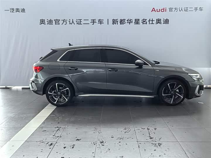 Audi A3 2024 Sportback 35 TFSI Sport — фото 5