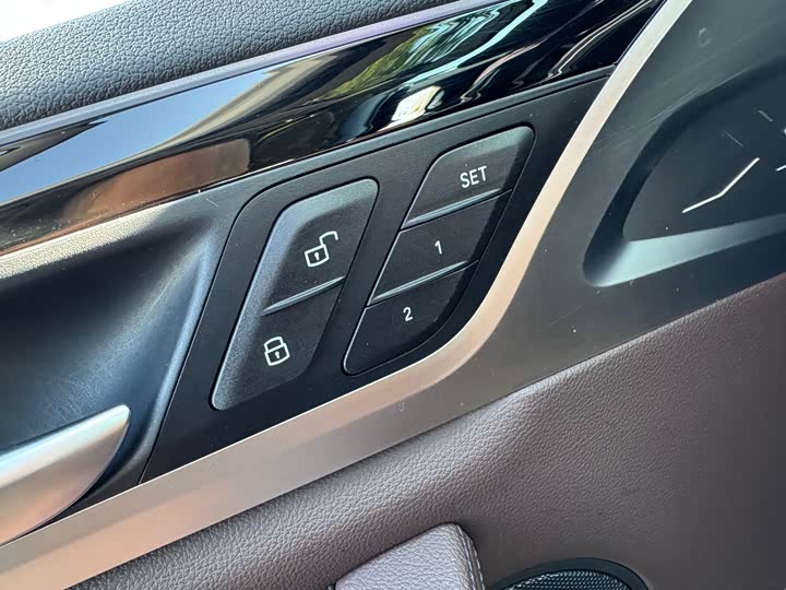 BMW X3 2018 x Drive 28i M VI — фото 28