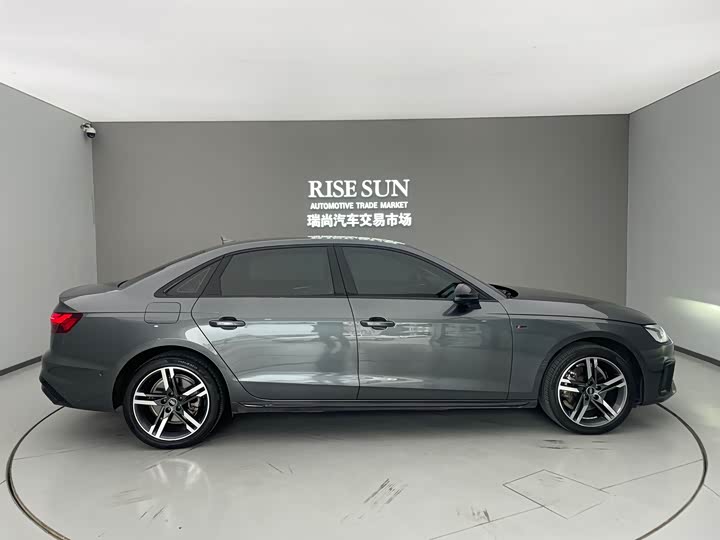 Audi A4L 2022 40 TFSI — фото 14