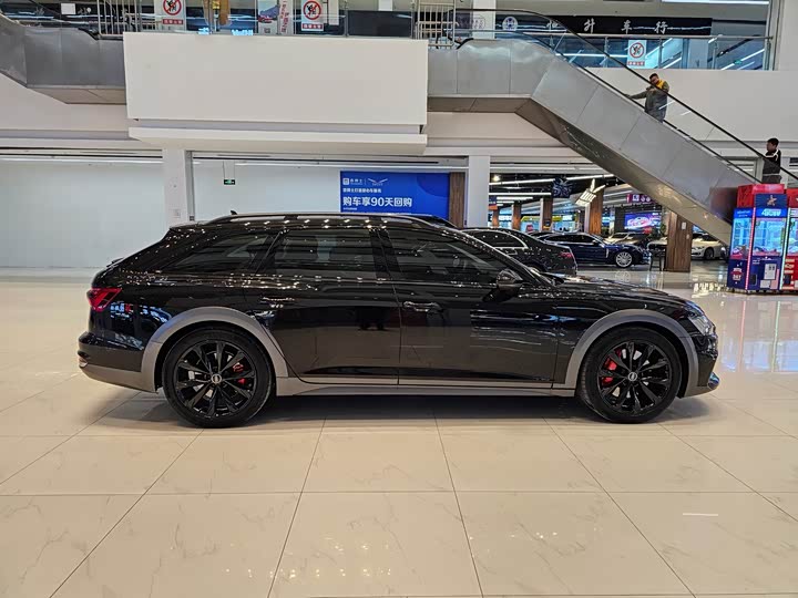Audi A6 2021 allroad quattro 55 TFSI — фото 8