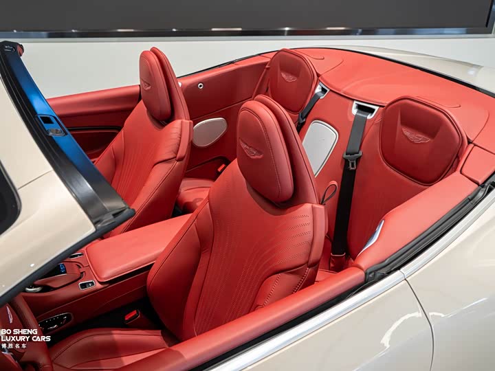 Aston Martin DB11 2019 4.0 T V 8 Volante — фото 41