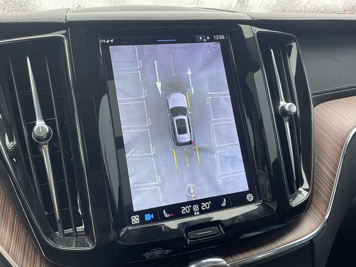 Volvo XC60 Hybrid 2022 T 8 PHEV 4 WD — фото 13