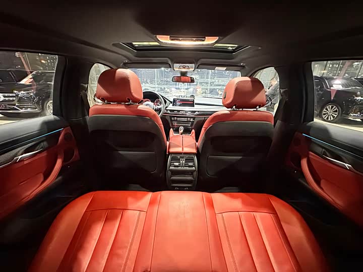 BMW X6 2017 x Drive 35i M Sport — фото 44