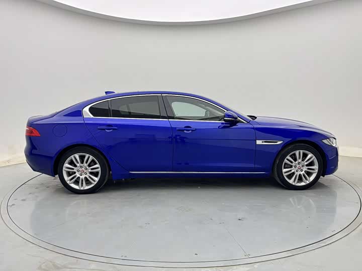 Jaguar XEL 2019 2.0 T 200 PS — фото 5